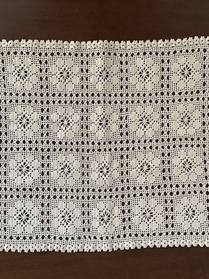 Vintage handmade crochet table runner, 85x38cm