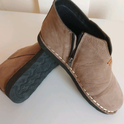 Suede boots new size 39