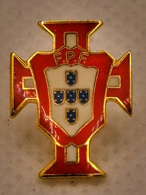Collectible pin Portugal Football Federation like new