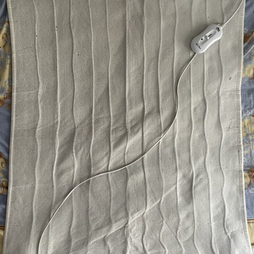 Electric blanket single bed used, 150x180cm, one elastic torn