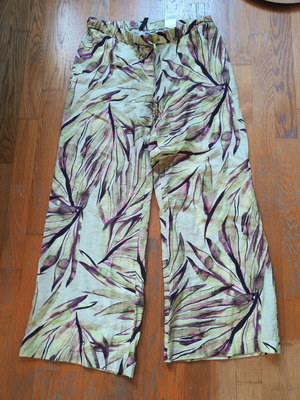 H&M colorful pants size M like new