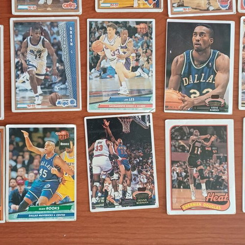 NBA Fleer and Topps collectible cards used, pack of 20