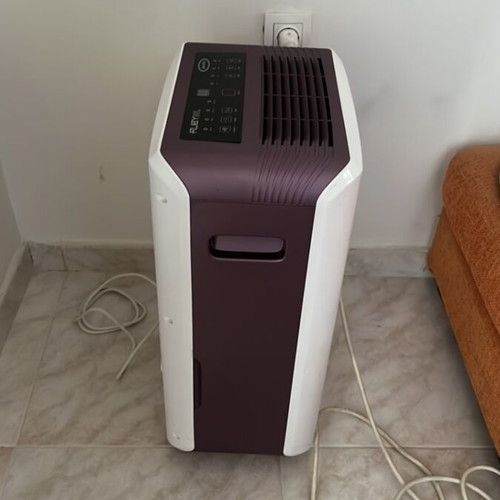 Juro Pro dehumidifier 30L like new