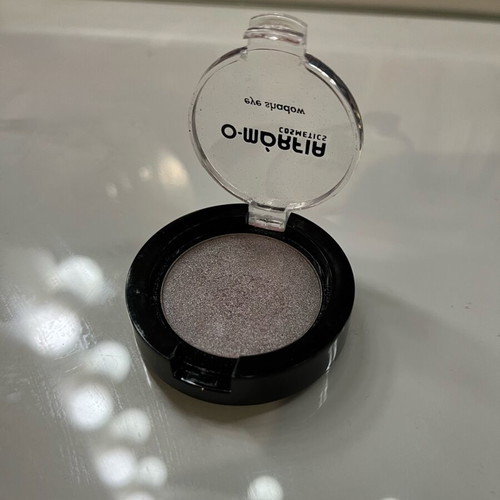 Omorfia single eyeshadow like new