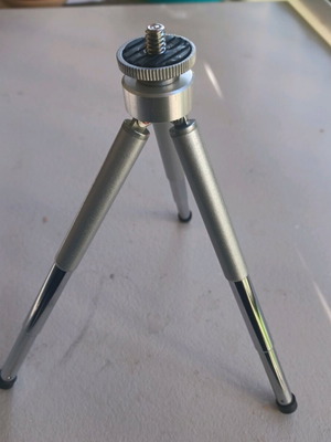 Guik Pod mini tripod like new, 18 cm height, metal
