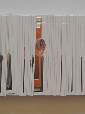Euroleague Contenders Basketball 2025/26 Mega Box pack with 88/100 base cards