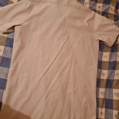 Military shirts pack of 2 like new, one short sleeve and one long sleeve