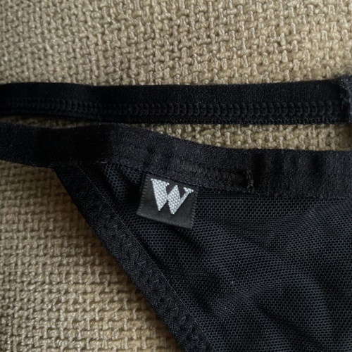 Wonderbra thong new unworn Medium/Large