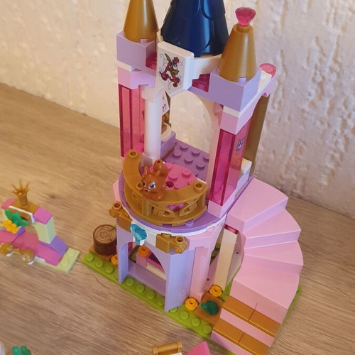 Lego 41162 Ariel, Aurora, and Tiana's Royal Celebration used
