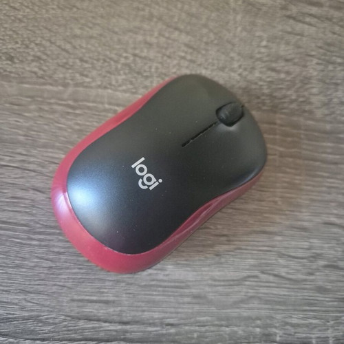 Logi M185 wireless mouse like new
