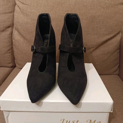 Open front ankle boots like new, size 37, black