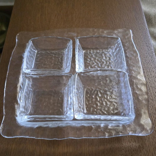 Glass serving platter for nuts like new 23×23 with 4 small dishes
