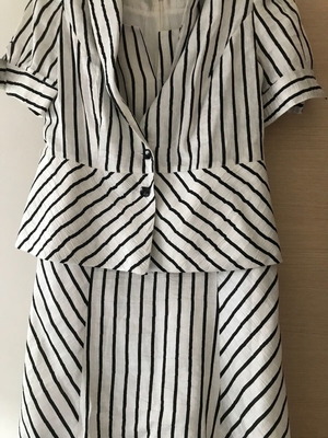 V’s No20 Women’s Linen Striped Set used, dress and jacket