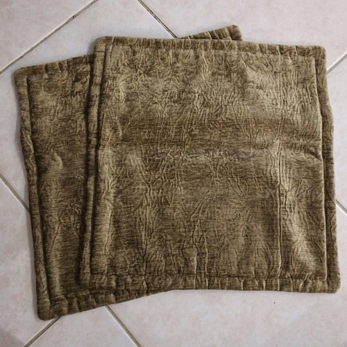 Set of sofa pillow covers like new, 5 pieces
