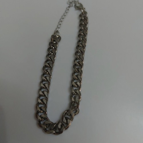 Men's iron chain bracelet like new, silver color