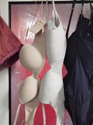 Bra set like new, 5 pieces, cup B, chest 70-75 cm