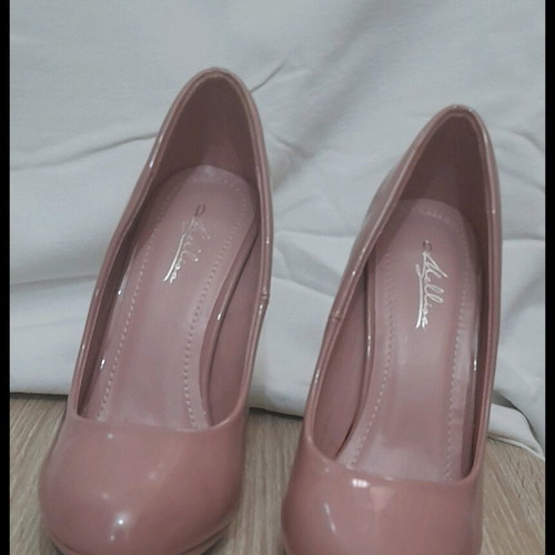 Mellisa pink patent leather pumps new, size 36