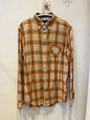 Gant cotton shirt size medium like new, orange