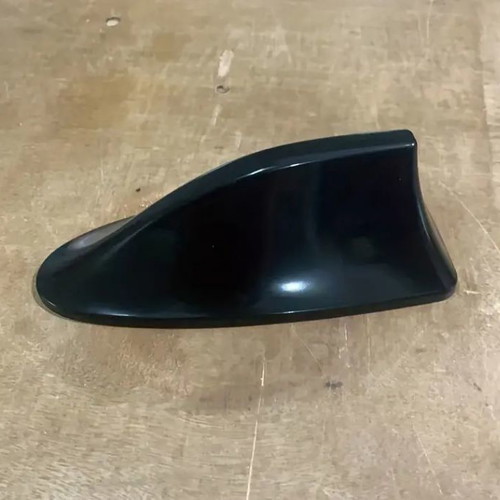 Shark car roof antenna for radio 12V new