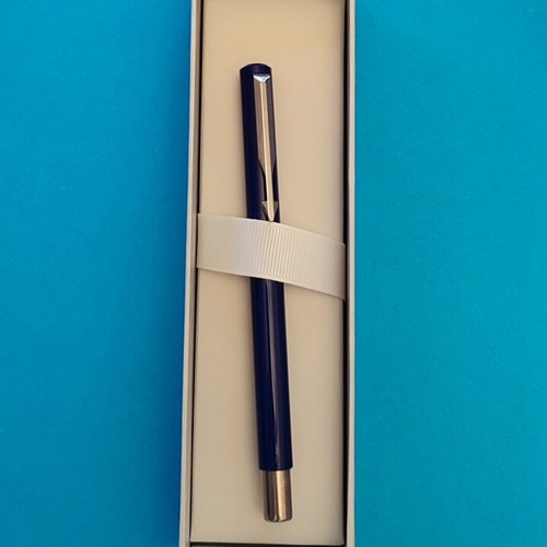 Parker pen blue new with blue ink and box
