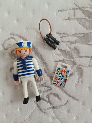 Playmobil figures series 14 like new
