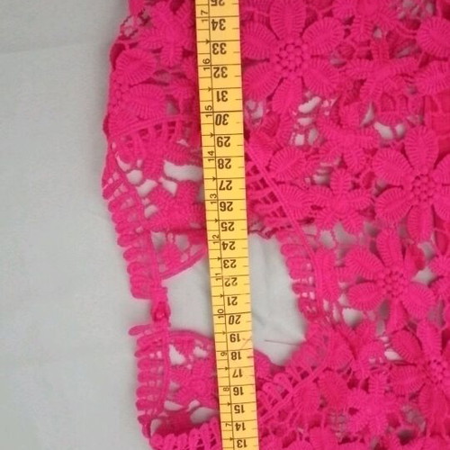Shein women's top fuchsia like new with lace