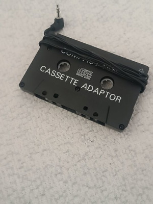 Cassette adapter like new for AUX devices