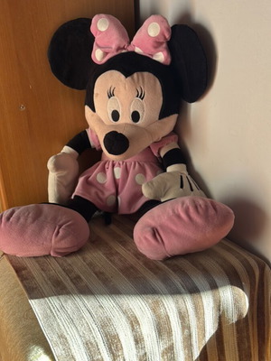 Minnie Mouse plush large 75 cm, like new