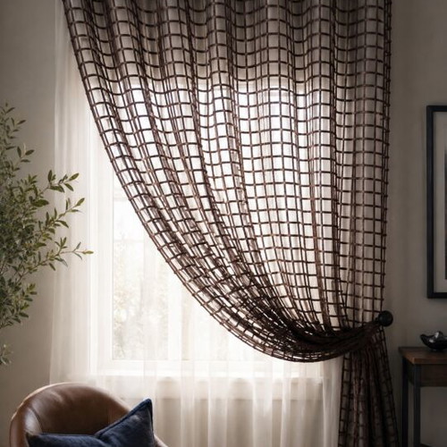 Custom curtain 290 × 270 cm with chocolate mesh and cream inner layer