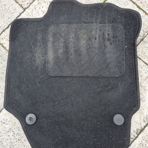 Car floor mats set used 6 pcs (2 carpet + 4 rubber) universal
