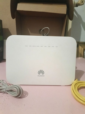 Modem Router HUAWEI DN8245V VDSL Wi-Fi like new