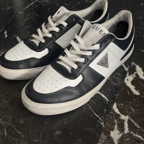 Guess Minsk sneakers used, men's size 45, black and white