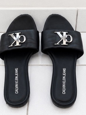 Calvin Klein sandals size 37 like new, black