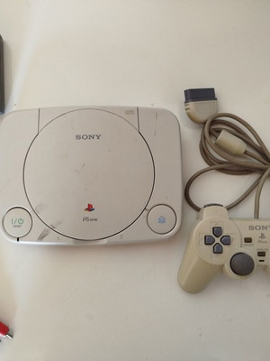 PlayStation 1 console used, fully functional