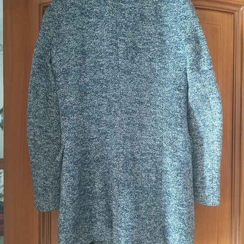 Zara coat like new, lined, white and blue, size S