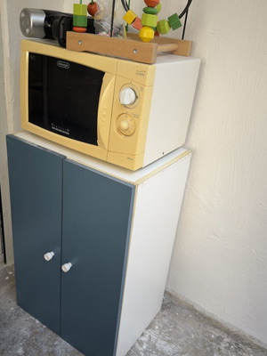 De’Longhi microwave oven used