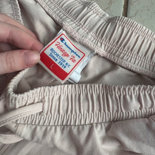 Set of two women's shorts Champion and Esmara like new