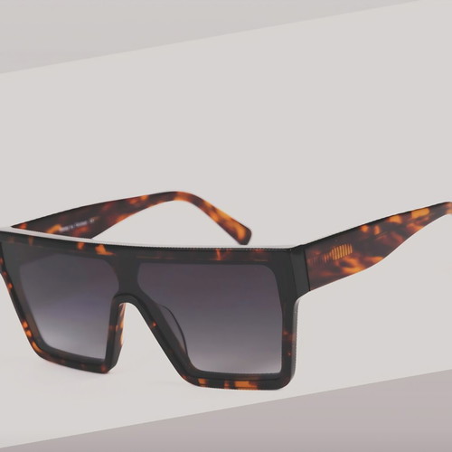 Tommy by Thomas sunglasses new, tortoise color