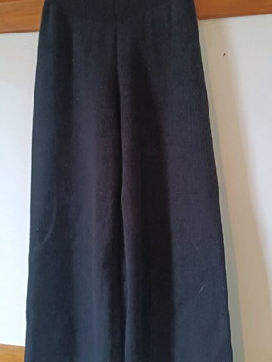Winter pants like new, black, wide elastic waist, size S