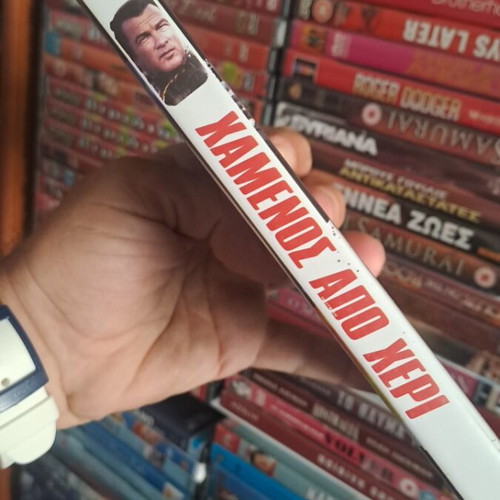 Gutshot Straight DVD used, action adventure social genre, subtitled