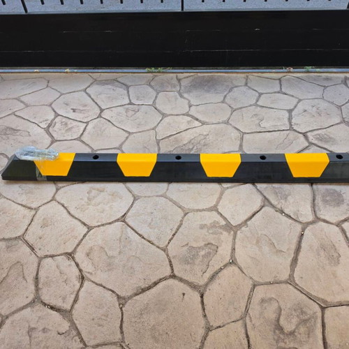 Parking block Evelux 180cm new, reflective strips