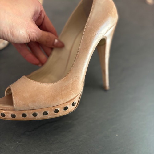 Peep toe pumps used, beige leather, size 38