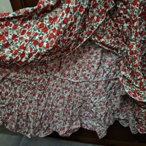 Floral dress long with elastic and belt, like new
