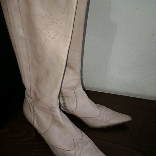 Women's beige boots like new size 40
