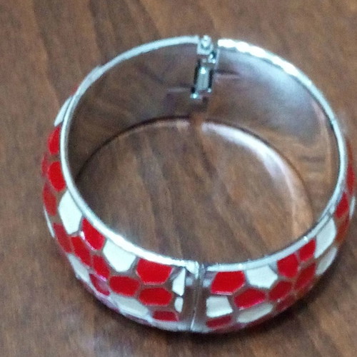Bracelet cuff used red-white enamel