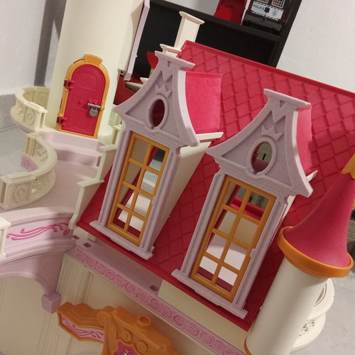 Playmobil Princess 5142 Dreamy Royal Castle used, missing parts