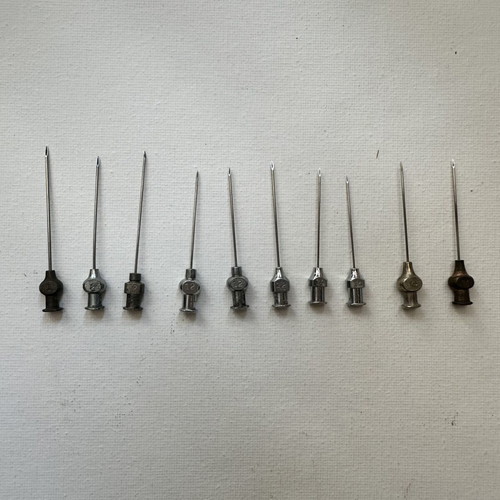 Vintage glass syringe set 5ml with 10 metal needles and case