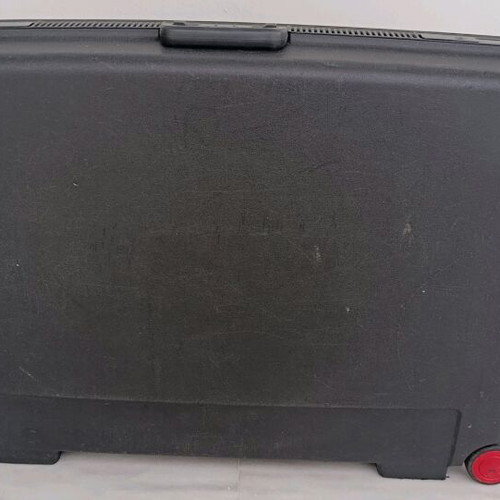 Large Hard Suitcase Delsey 72cm like new, black