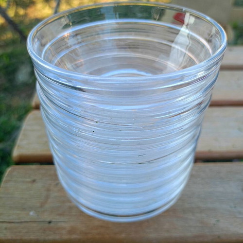 Glass bowls small set of 8 from France like new