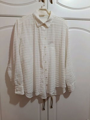 White shirt like new, size M 38 10